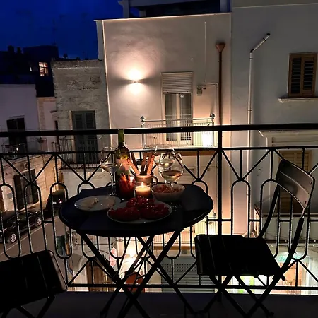 Vincesilhouse Apartment *